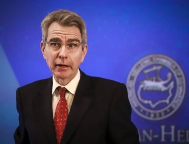 Συγχαρητήρια από Πάιατ σε Κατρούγκαλο για την ανάληψη του υπουργείου Εξωτερικών